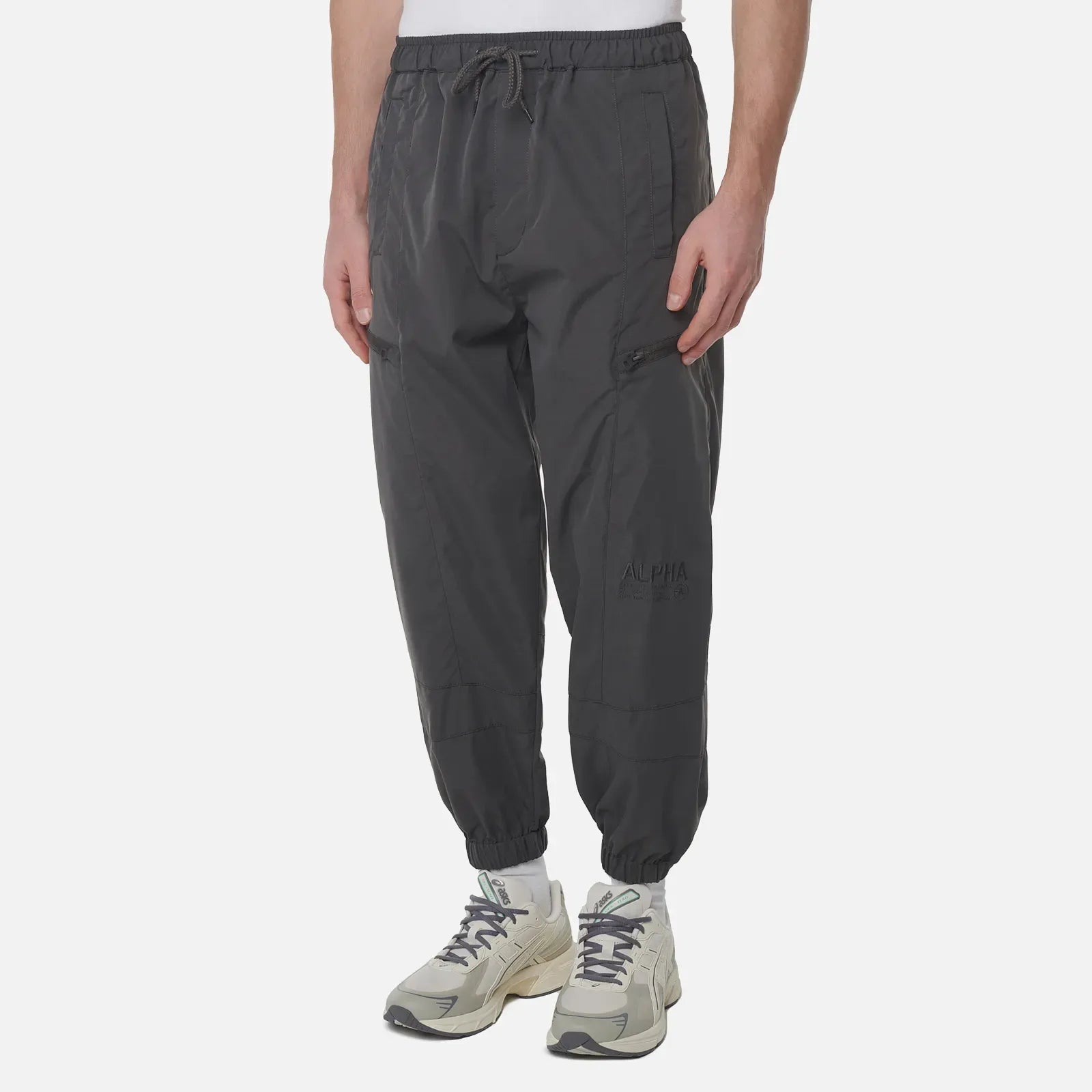 ALPHA INDUSTRIES : Men's Track Pants - CHARCOAL