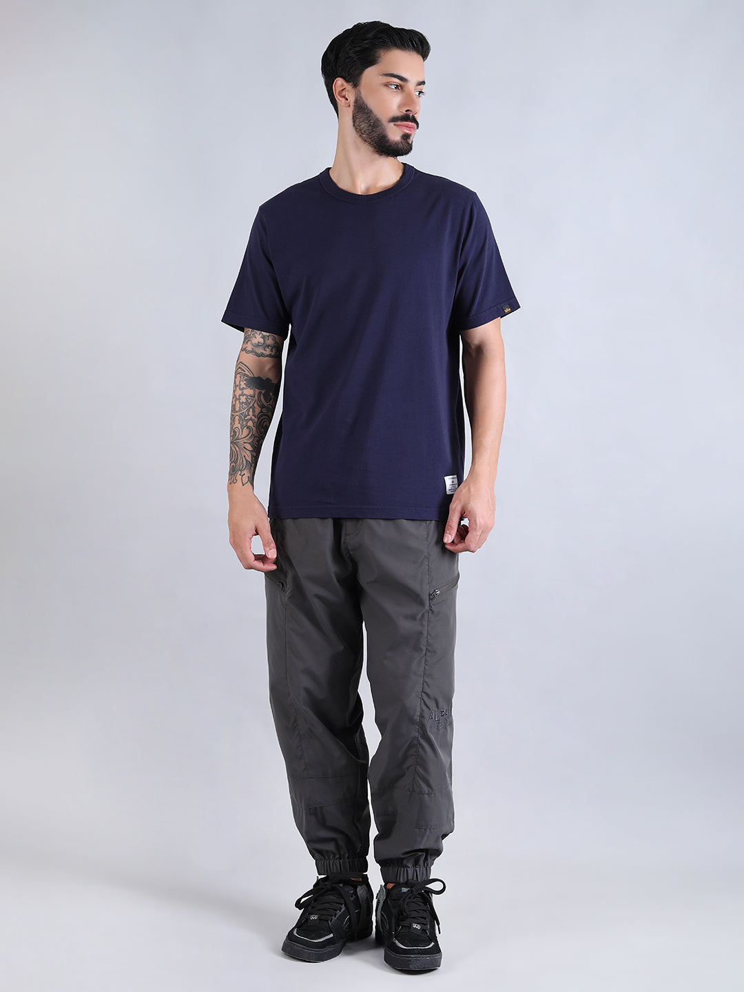 ALPHA INDUSTRIES: ESSENTIAL RELAXED TEE