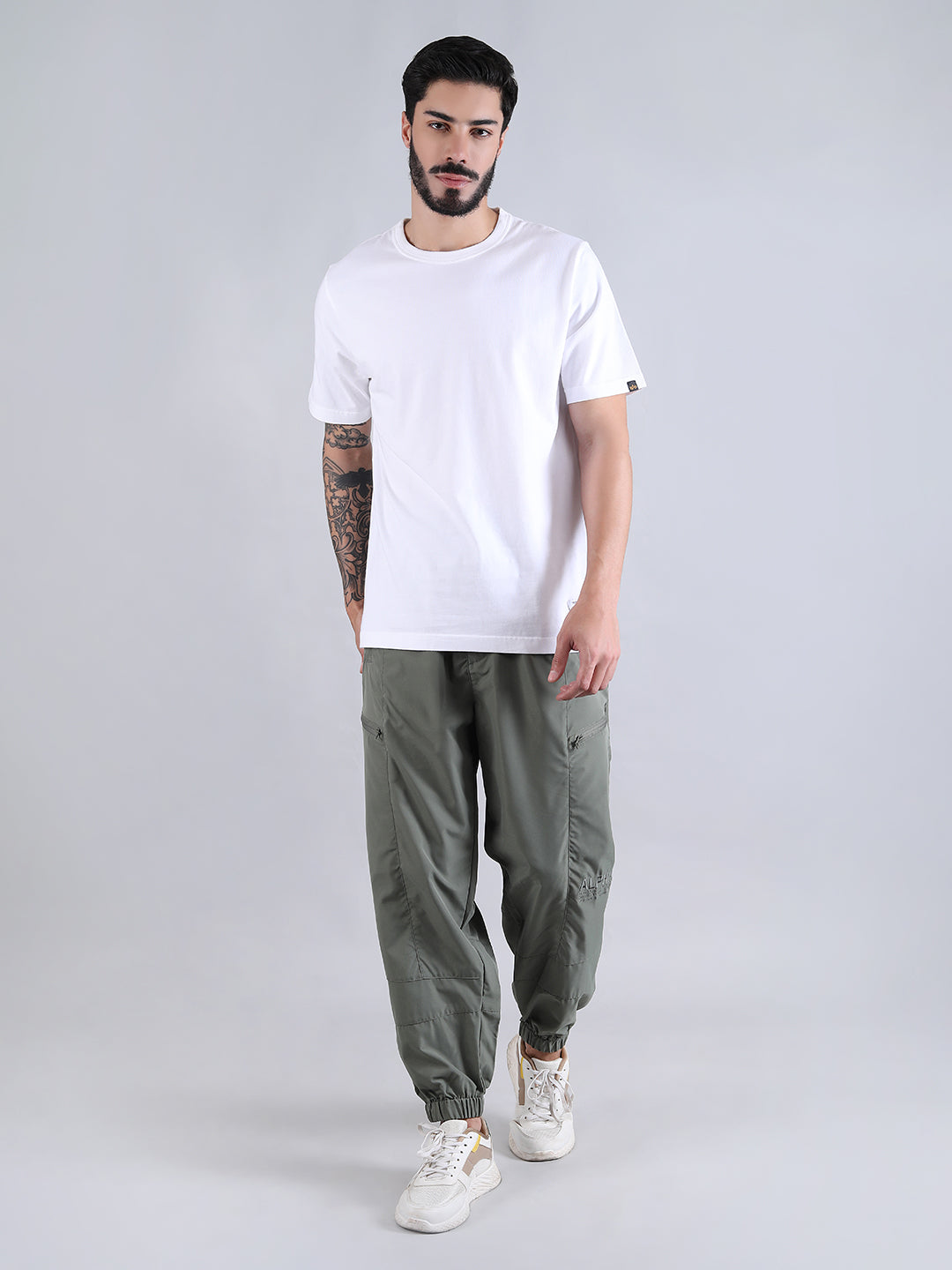 ALPHA INDUSTRIES: ESSENTIAL RELAXED TEE