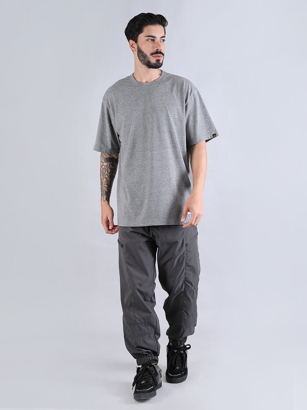 ALPHA INDUSTRIES: ESSENTIAL RELAXED TEE - MEDIUM CHARCOAL HEATHER
