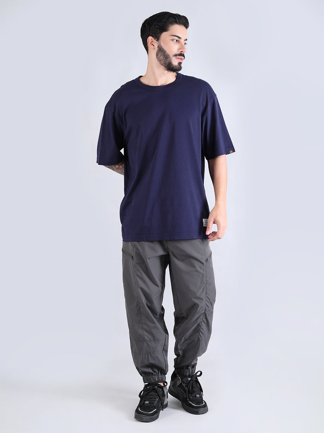 ALPHA INDUSTRIES: ESSENTIAL RELAXED TEE - REPLICA BLUE