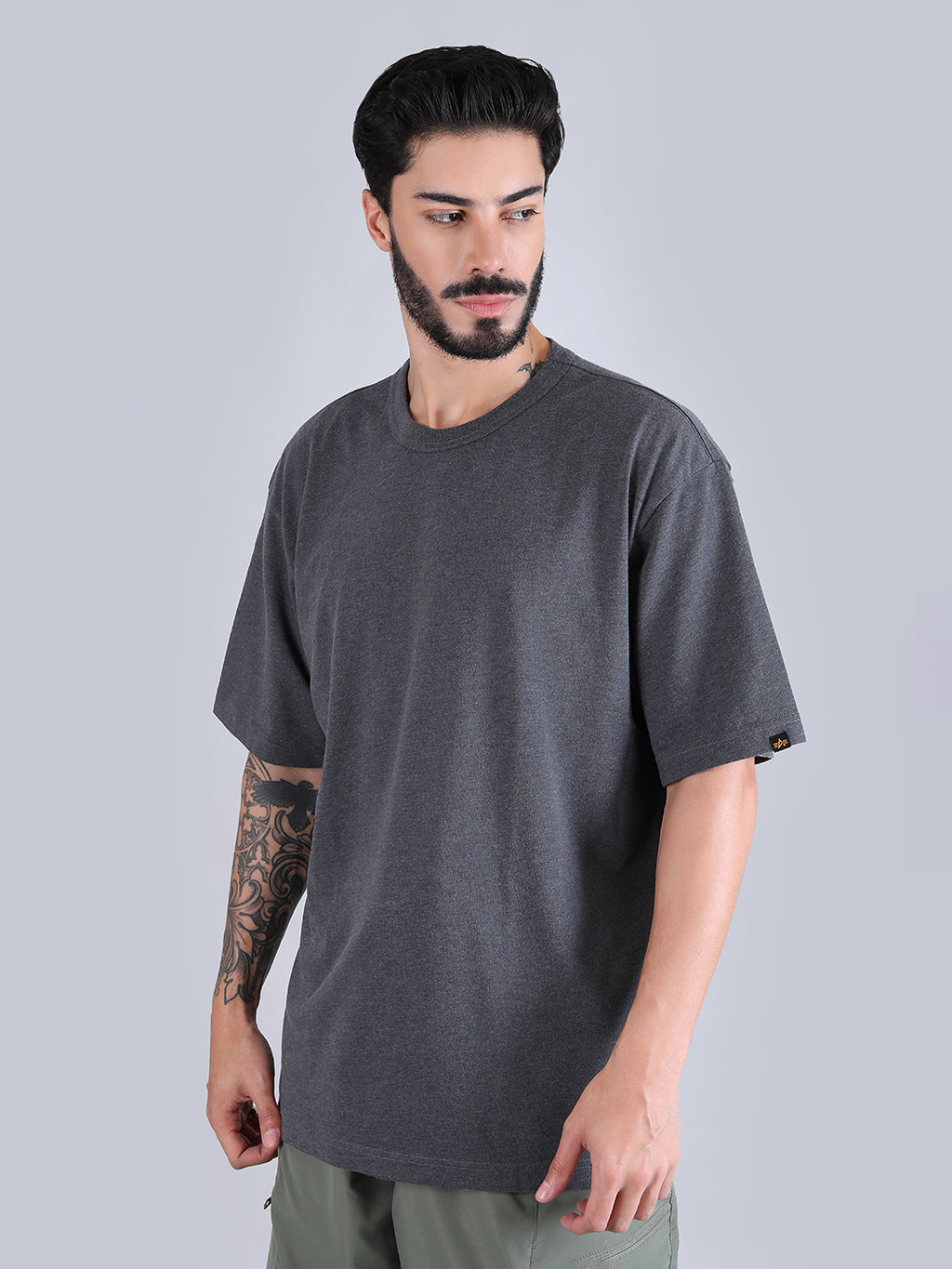ALPHA INDUSTRIES: ESSENTIAL RELAXED TEE - DARK CHARCOAL HEATHER