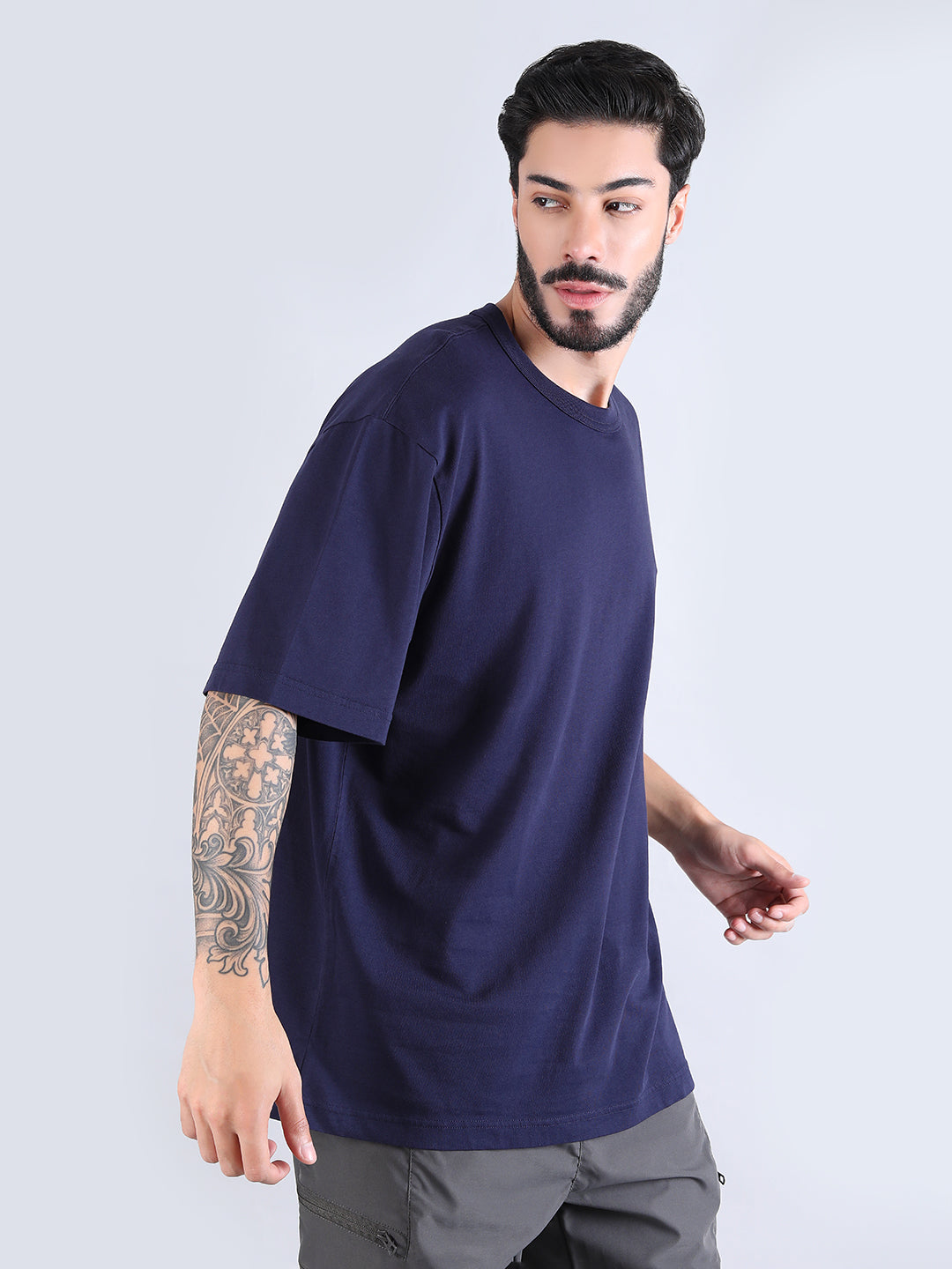 ALPHA INDUSTRIES: ESSENTIAL RELAXED TEE - REPLICA BLUE