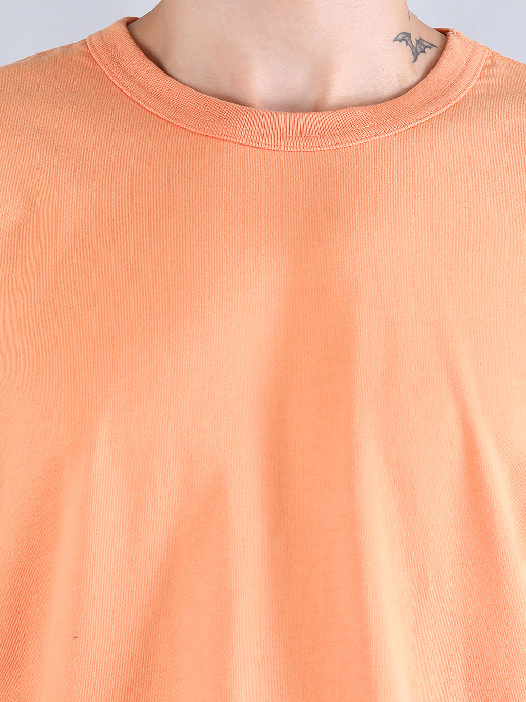 ALPHA INDUSTRIES: ESSENTIAL RELAXED TEE - MUTED SAFFRON
