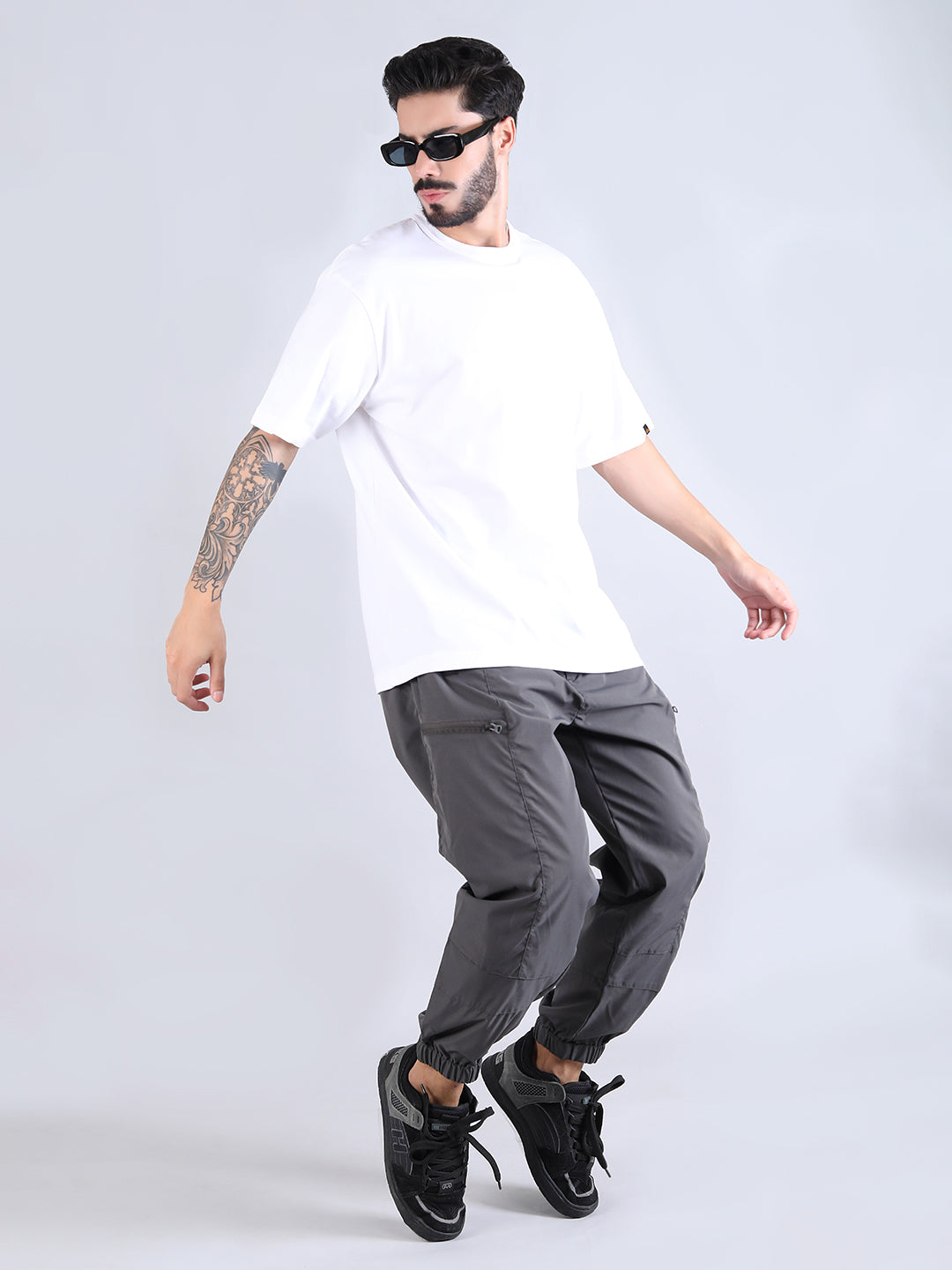 ALPHA INDUSTRIES: ESSENTIAL RELAXED TEE - WHITE