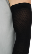 CEP CORE RUN ULTRALIGHT LONG ARM SLEEVES