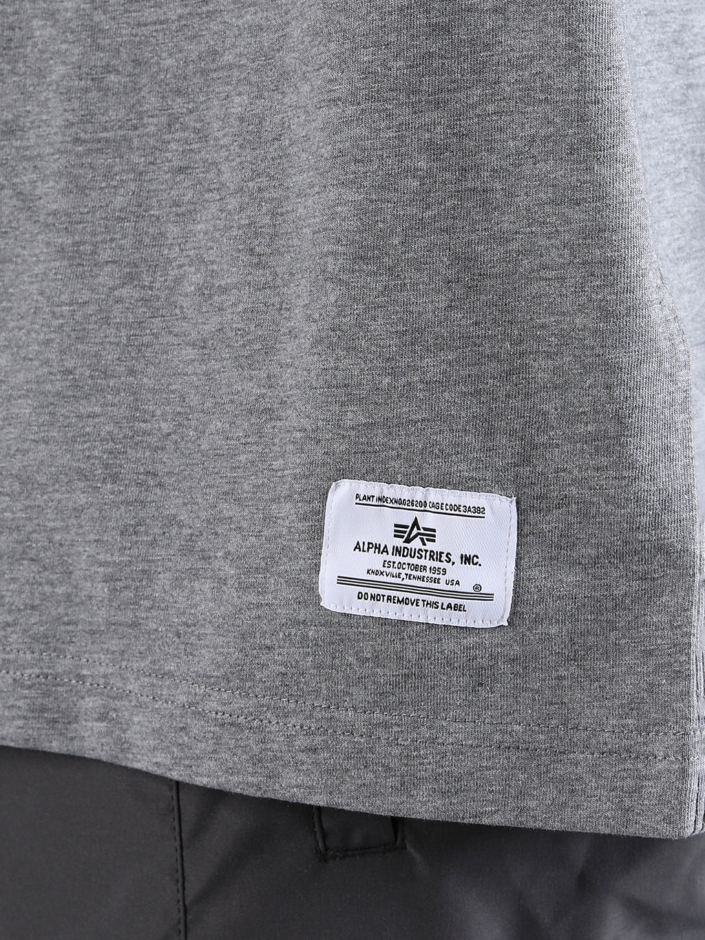 ALPHA INDUSTRIES: ESSENTIAL RELAXED TEE - MEDIUM CHARCOAL HEATHER