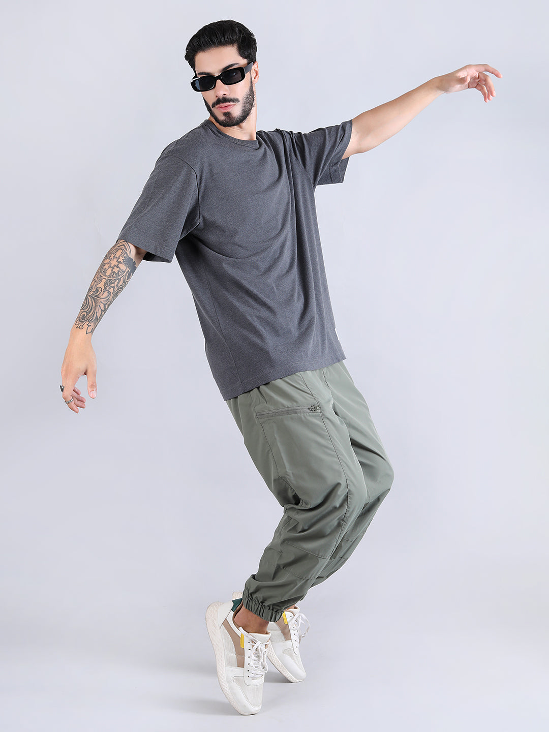 ALPHA INDUSTRIES: ESSENTIAL RELAXED TEE - DARK CHARCOAL HEATHER