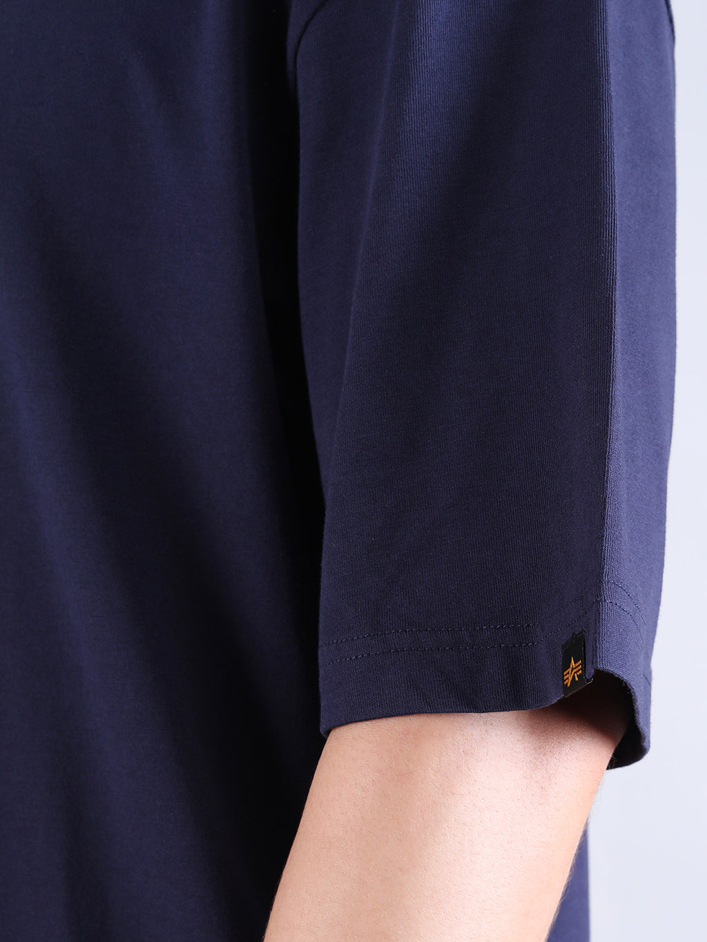 ALPHA INDUSTRIES: ESSENTIAL RELAXED TEE - REPLICA BLUE