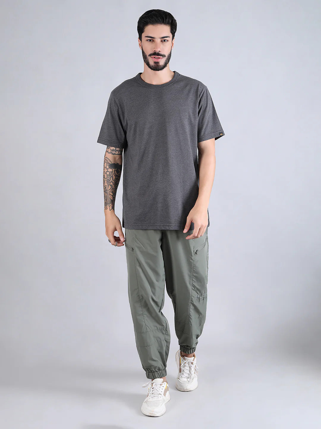 Alpha Industries Essential Gen II T-Shirt for Men | 100% Cotton Casual Crew Neck Tee | Dark Charcoal Heather