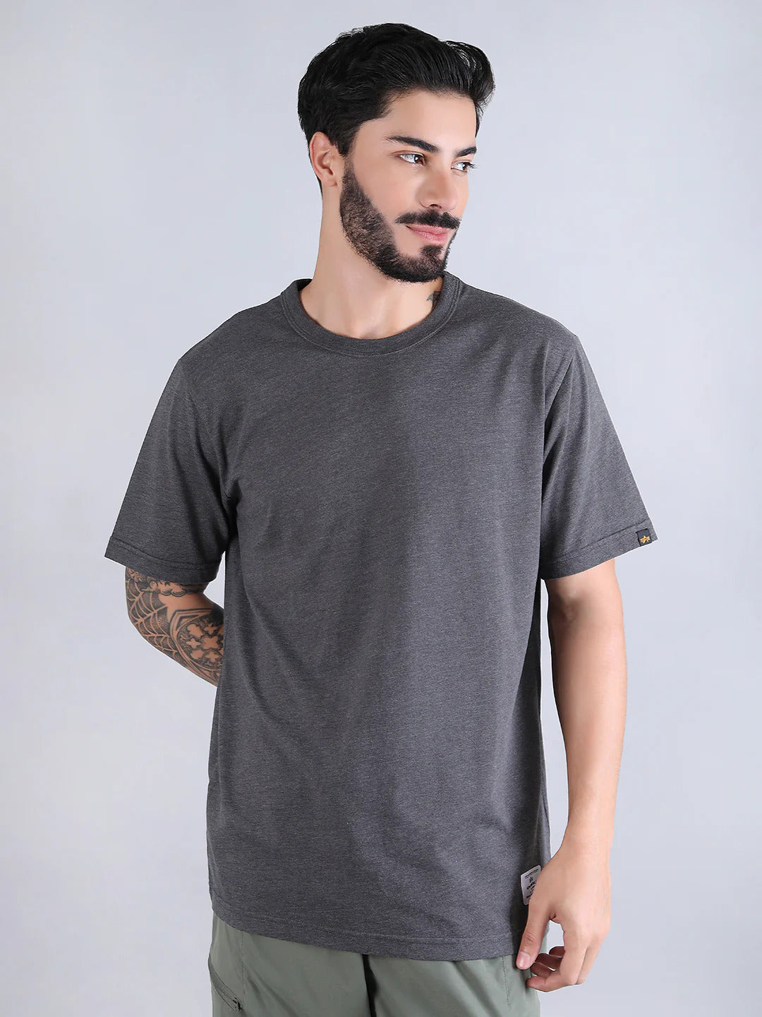 Alpha Industries Essential Gen II T-Shirt for Men | 100% Cotton Casual Crew Neck Tee | Dark Charcoal Heather