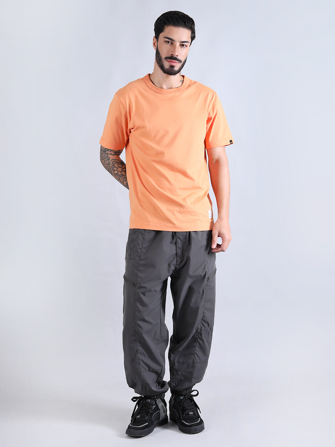 ALPHA INDUSTRIES : Men's Track Pants - CHARCOAL