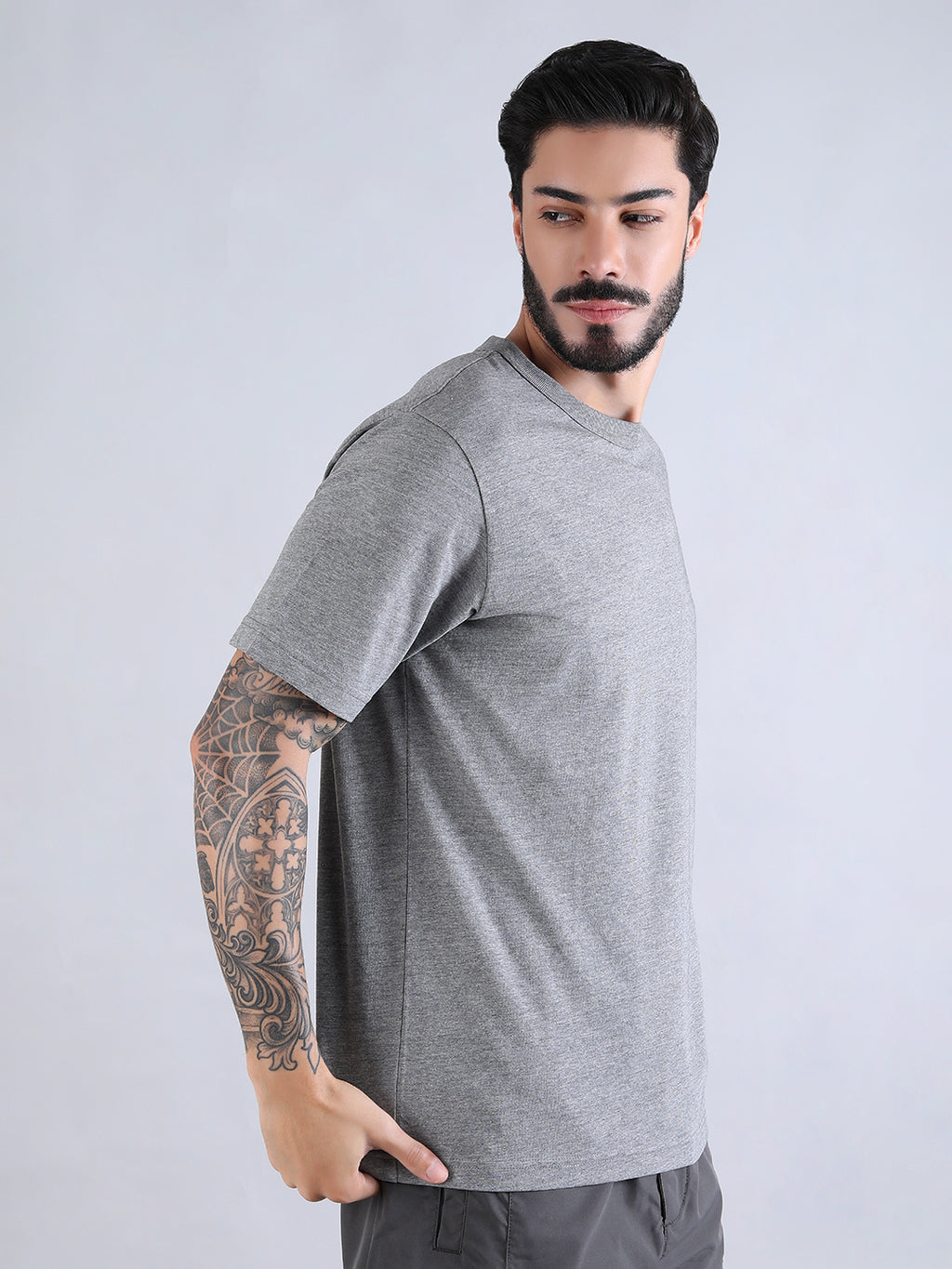 ALPHA INDUSTRIES: ESSENTIAL RELAXED TEE