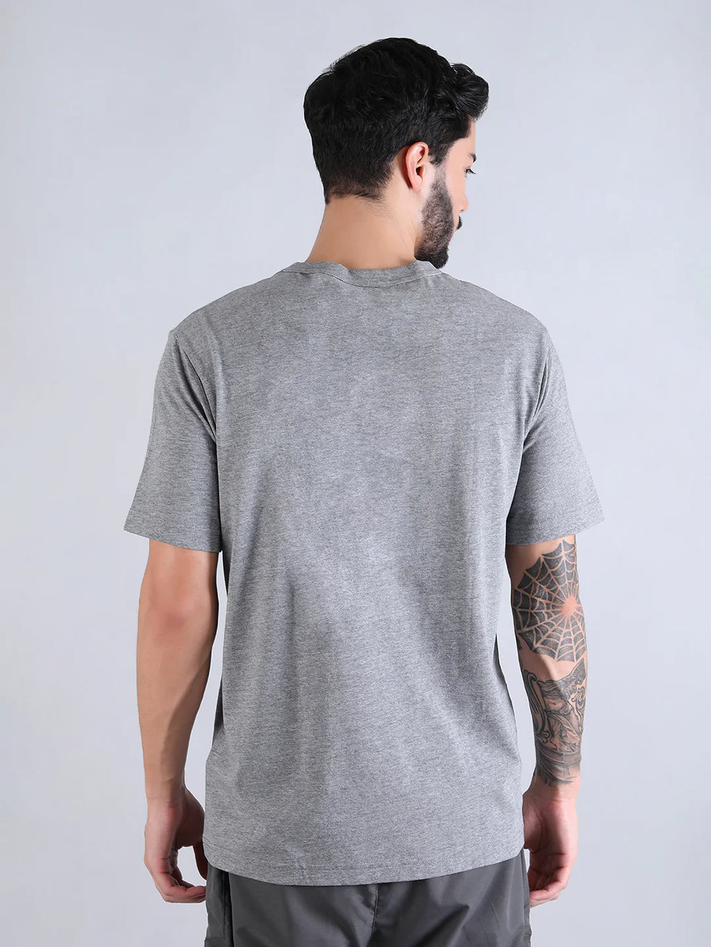 Alpha Industries Essential Gen II T-Shirt for Men | 100% Cotton Casual Crew Neck Tee | Medium Charcoal Heather