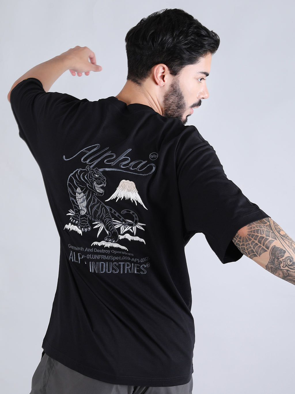 TIGER SEARCH AND DESTROY TEE - BLACK