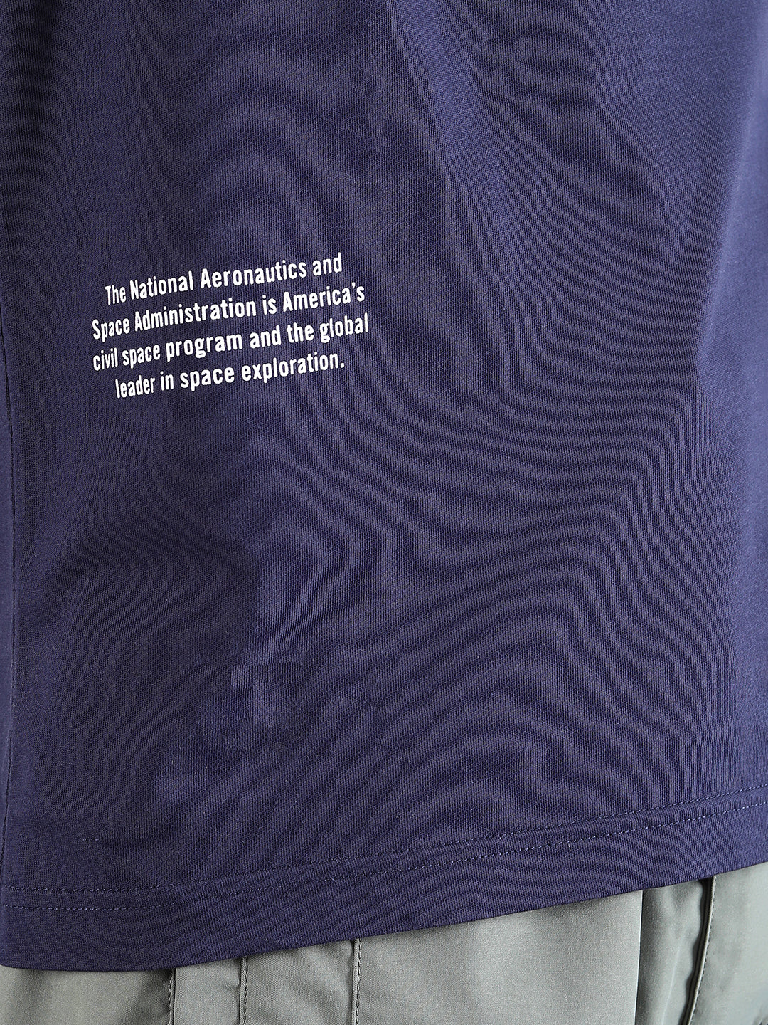 ALPHA INDUSTRIES: NASA WORM LOGO GEN II TEE - BLUE