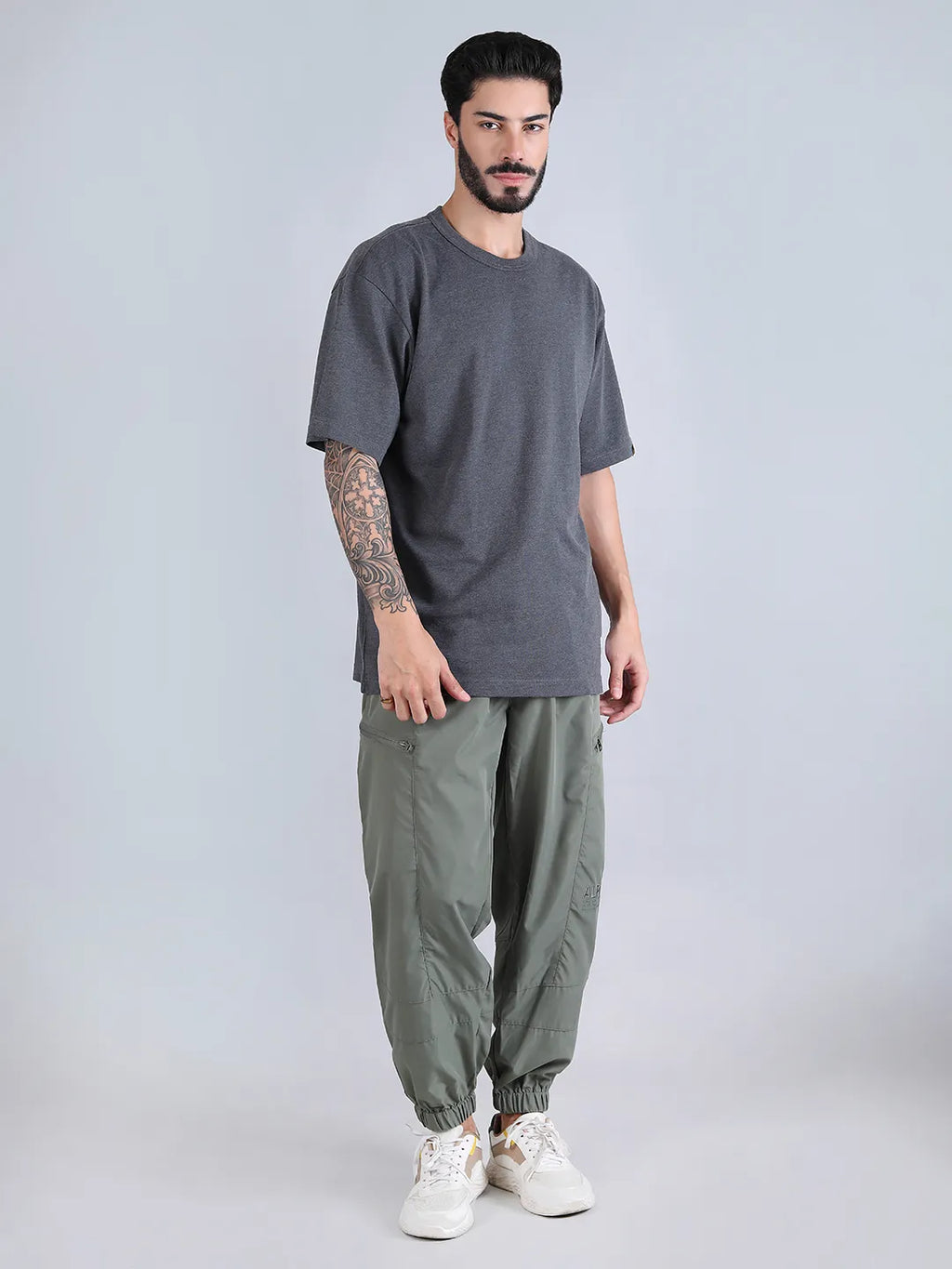 ALPHA INDUSTRIES: ESSENTIAL RELAXED TEE