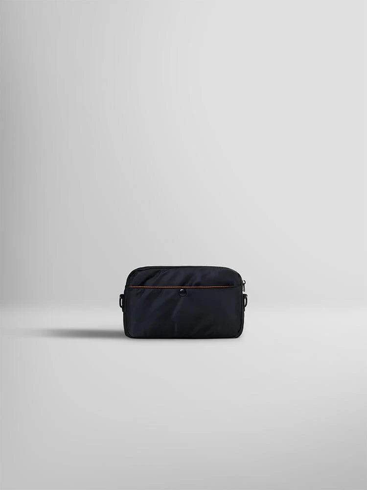 ALPHA INDUSTRIES NYLON MESSENGER BAG