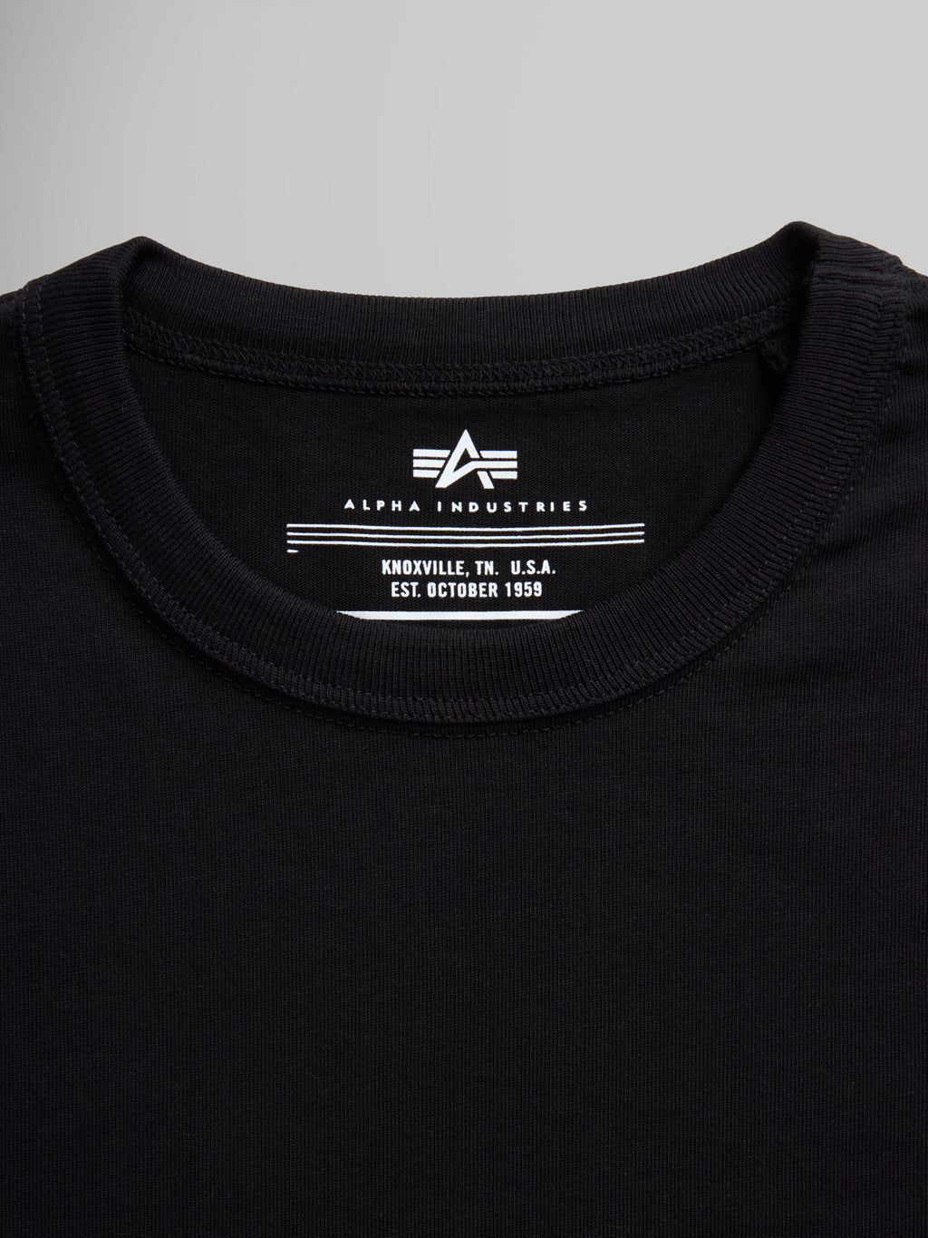ALPHA INDUSTRIES: ESSENTIAL GEN II TEE