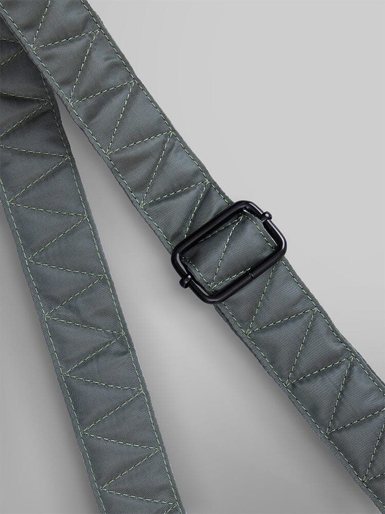 ALPHA INDUSTRIES NYLON MESSENGER BAG