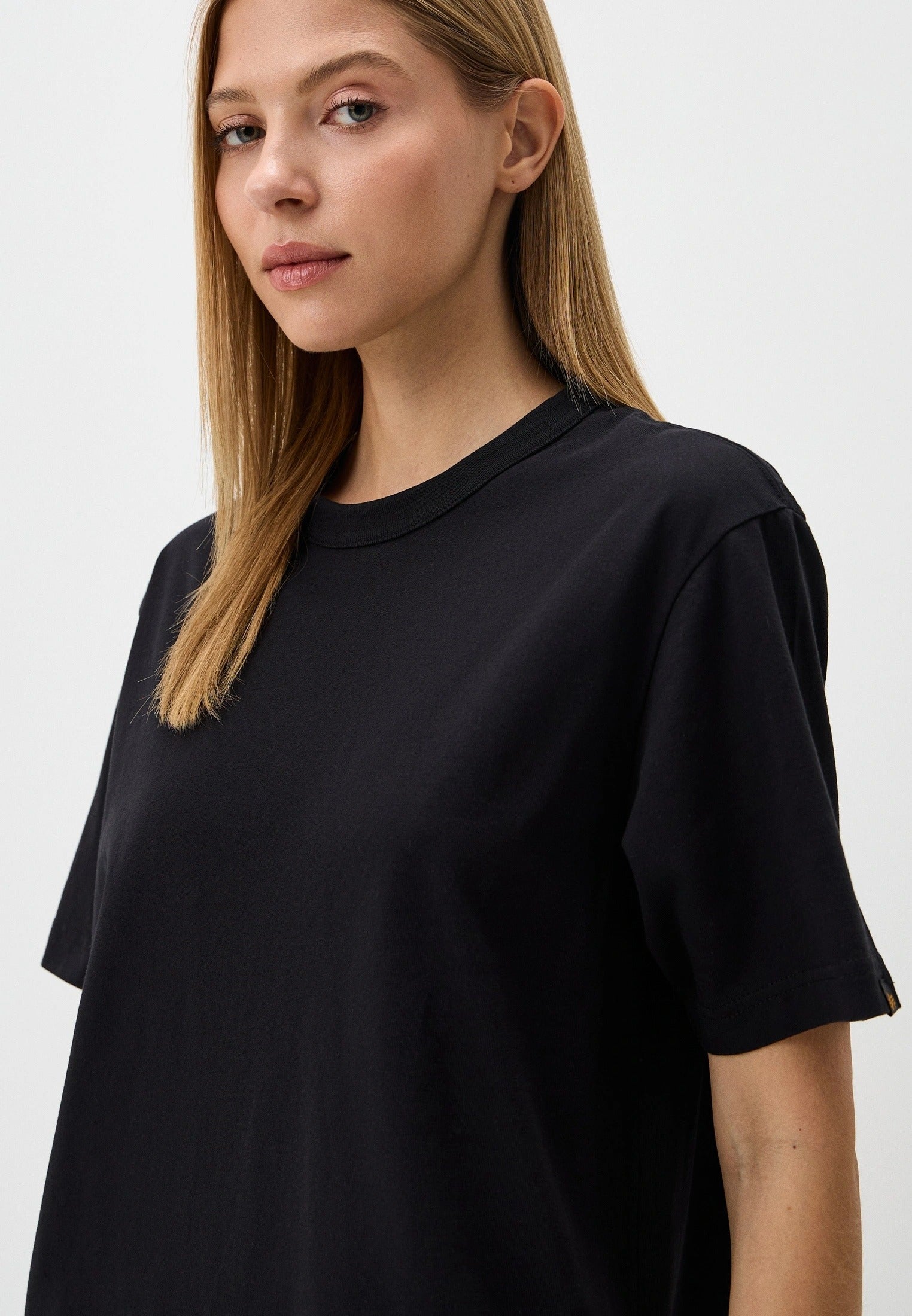 Alpha Industries Men's Short Sleeve T-Shirt