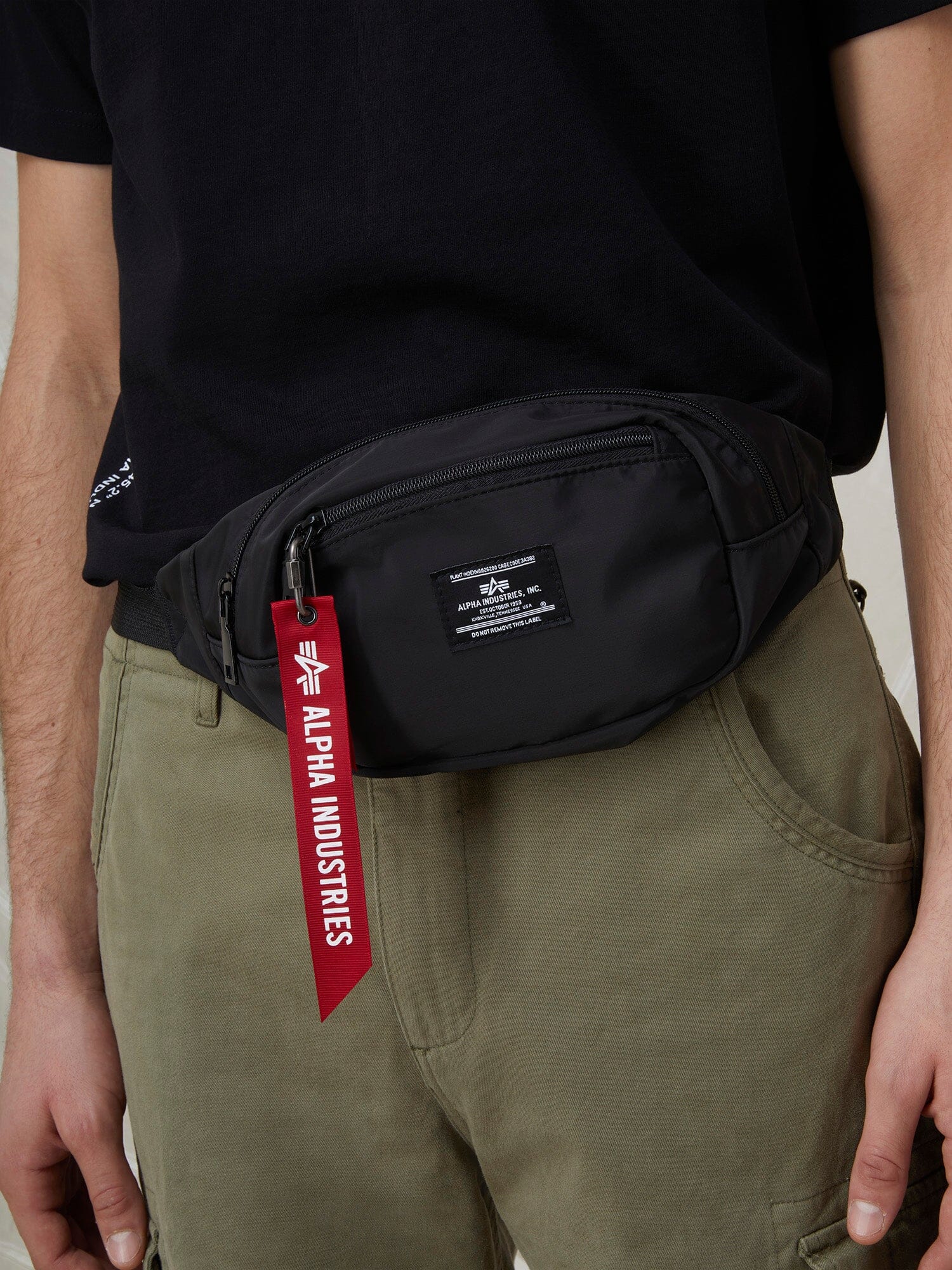 ALPHA INDUSTRIES CREW WAIST BAG
